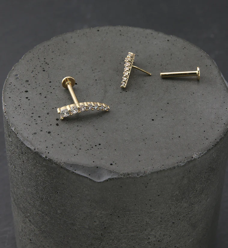 14kt Gold Ascend CZ Threadless Labret - Image 2