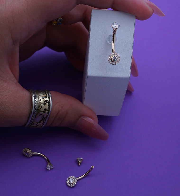 14kt Gold Axis Clear CZ Belly Button Ring - Image 3