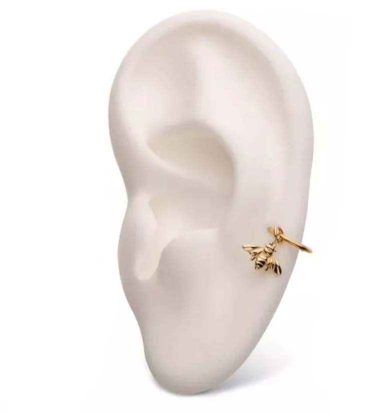 14kt Gold Bumble Bee Charm - Image 3