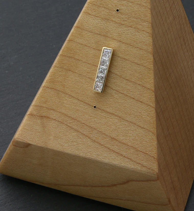 14kt Gold Cinque CZ Bar Threadless Top - Image 2