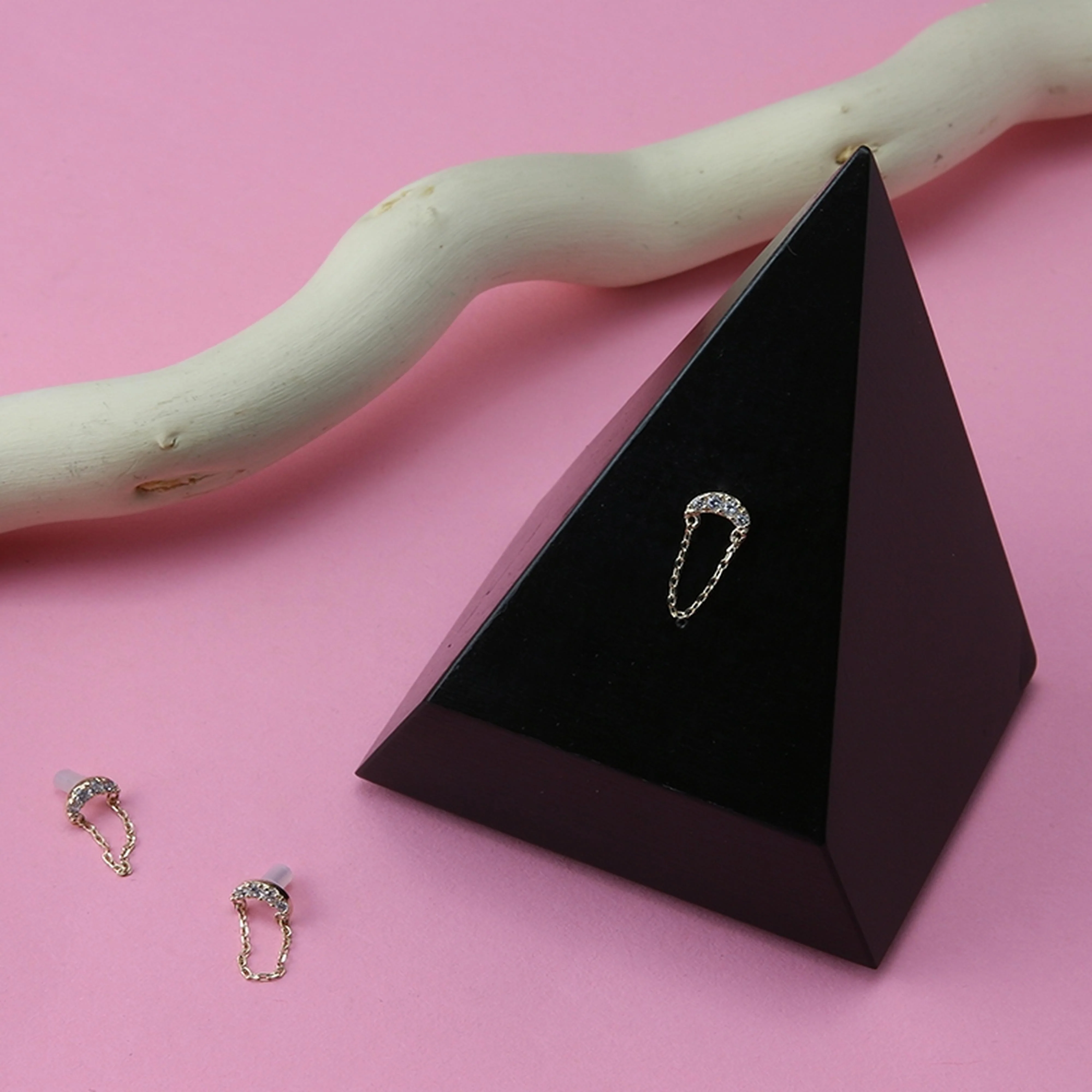 14kt Gold Crescent Moon CZ Chain Threadless Top - Image 4