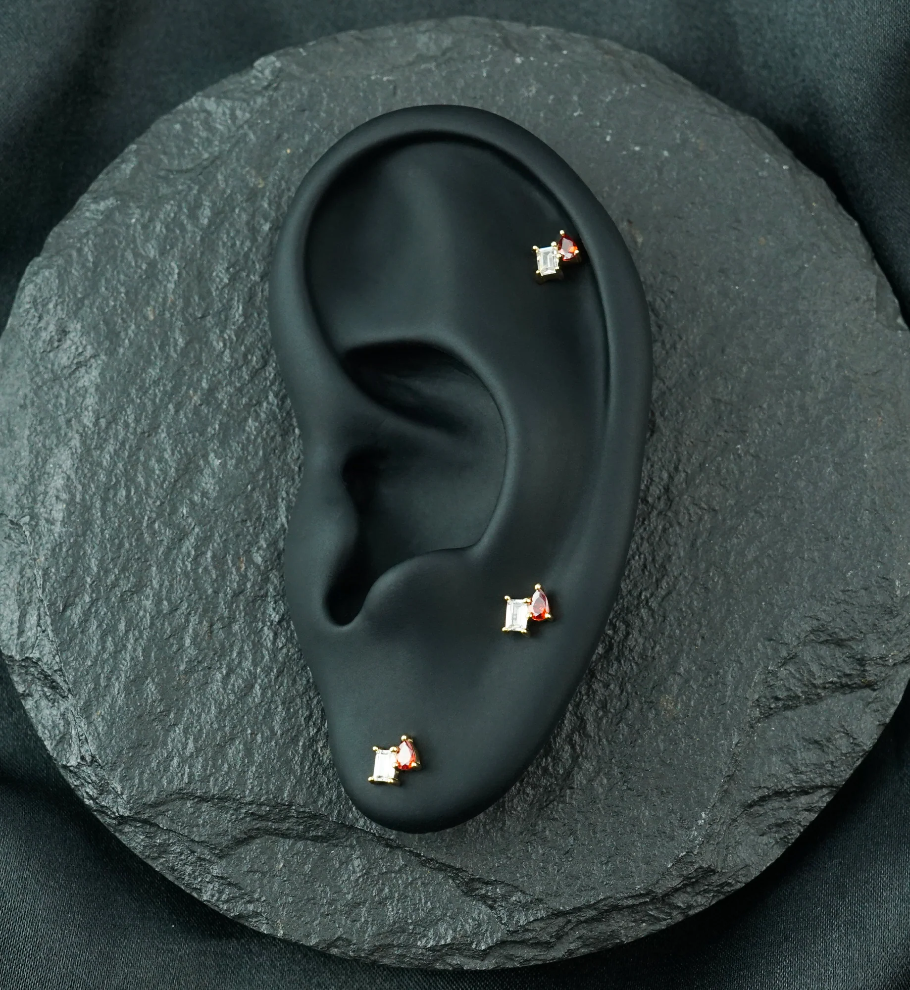 14kt Gold Exponential Teardrop Garnet CZ Threadless Top - Image 2