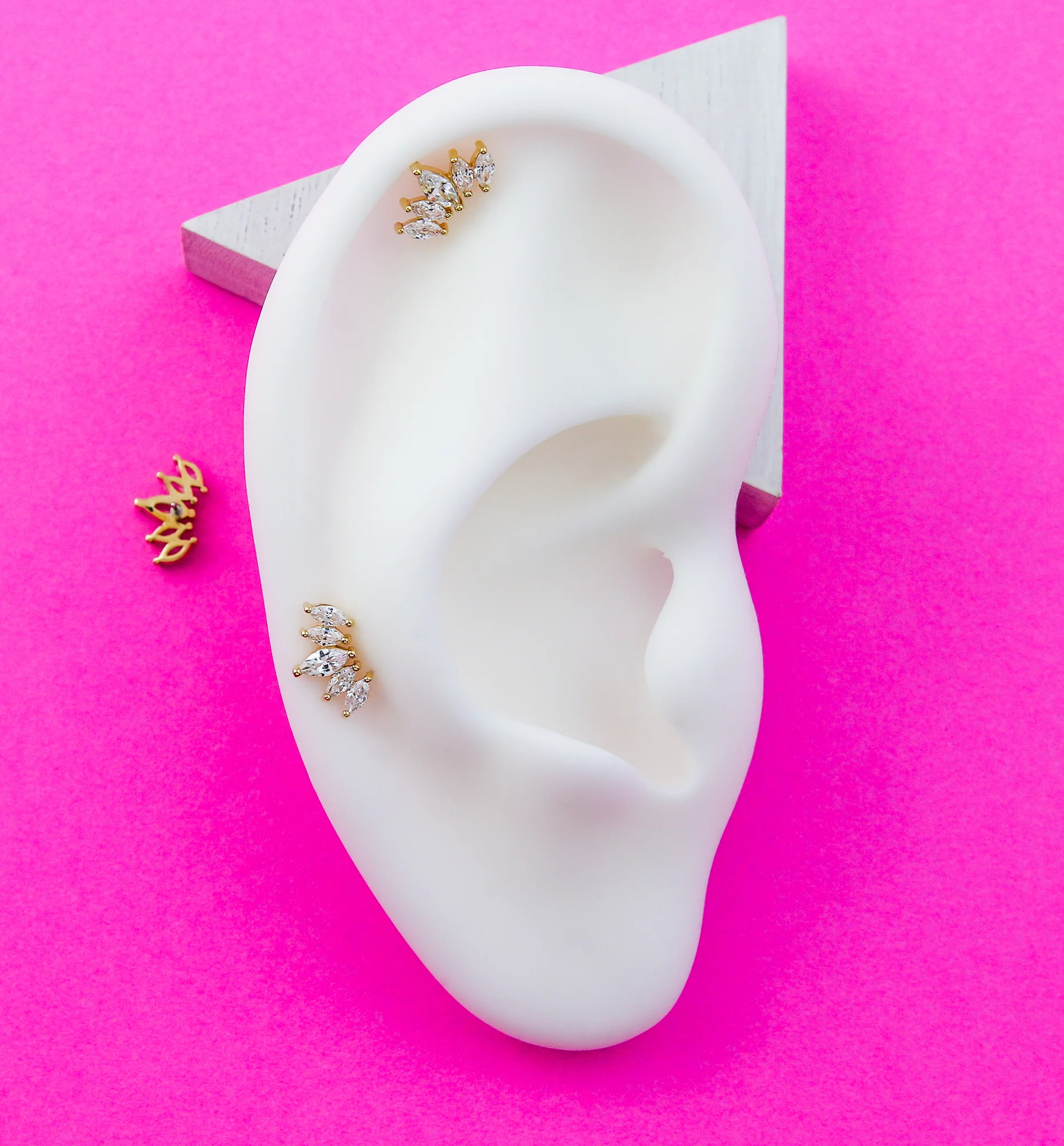 14kt Gold Half Crown Clear CZ Threadless Top - Image 2