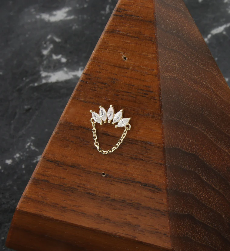 14kt Gold Half Crown Dangle Chain Threadless Top - Image 2