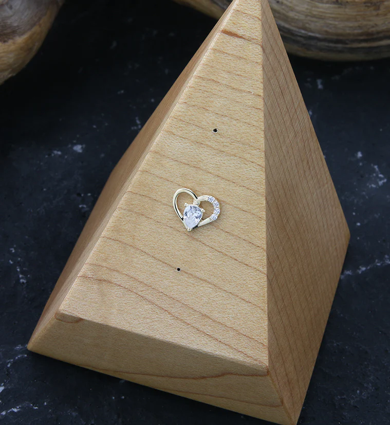 14kt Gold Heart Center Teardrop CZ Threadless Top - Image 2