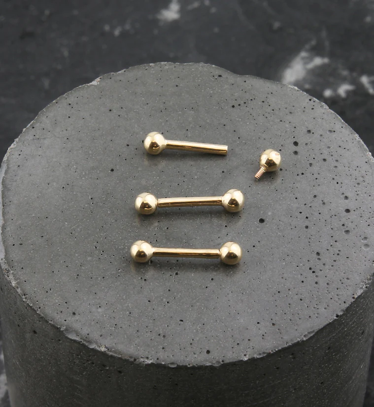 14kt Gold Internally Threaded Straight Barbell - Image 2