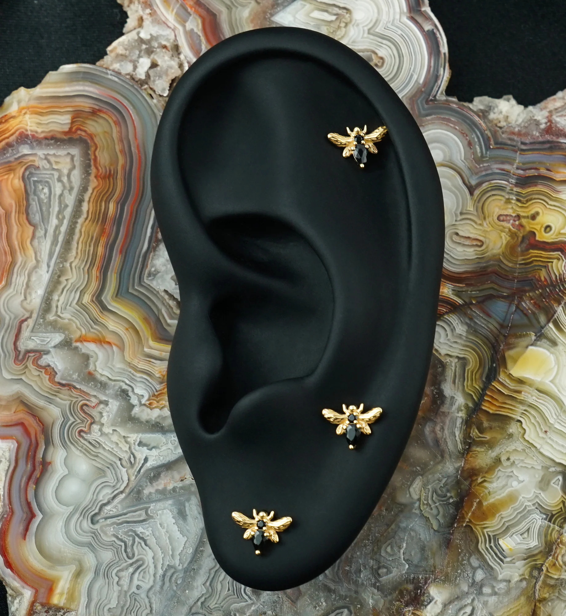14kt Gold Queen Bee Black CZ Threadless Top - Image 2