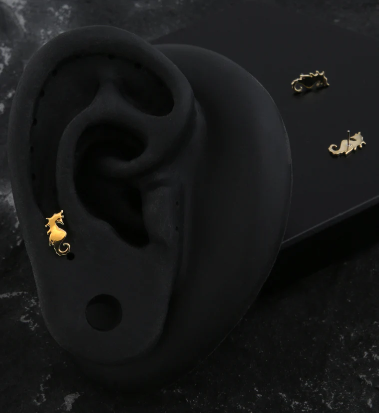 14kt Gold Seahorse Threadless Top - Image 2