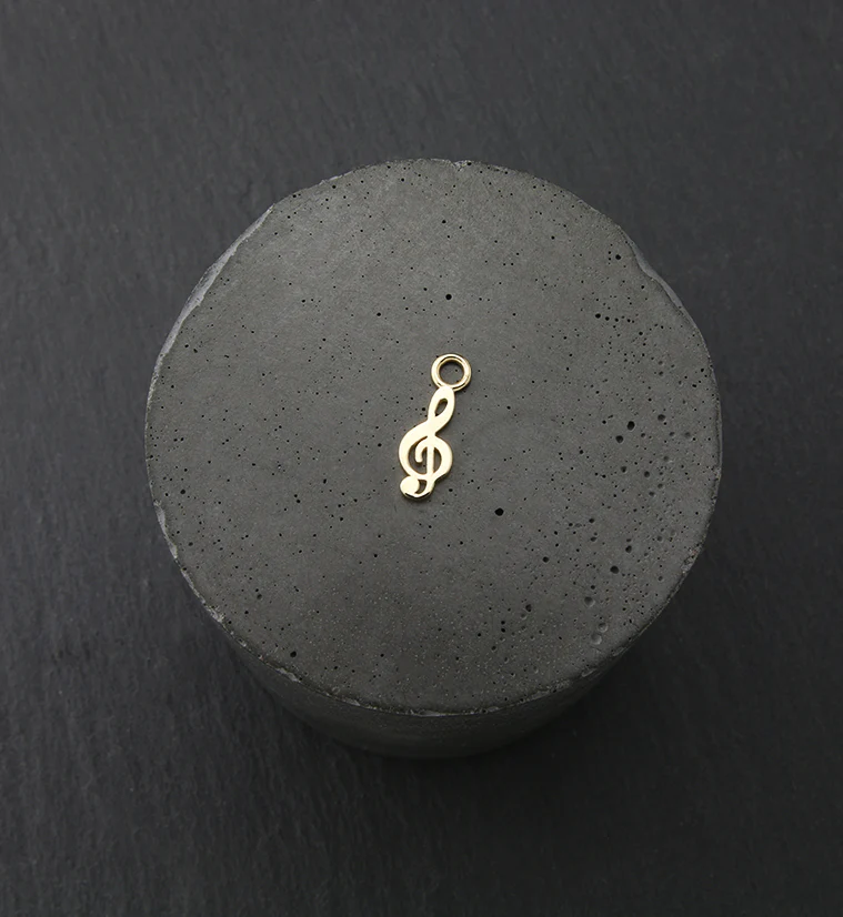 14kt Gold Treble Clef Charm - Image 2