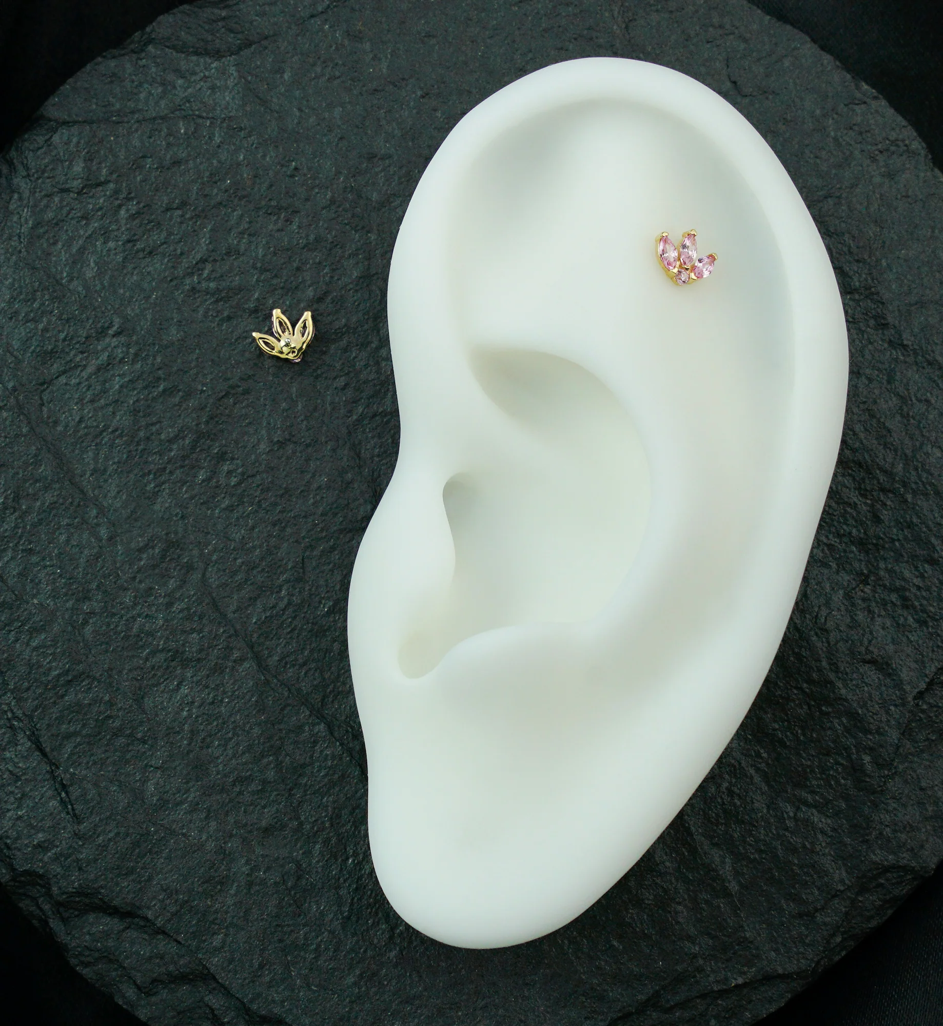 14kt Gold Tri Sepal Pink CZ Threadless Top - Image 2