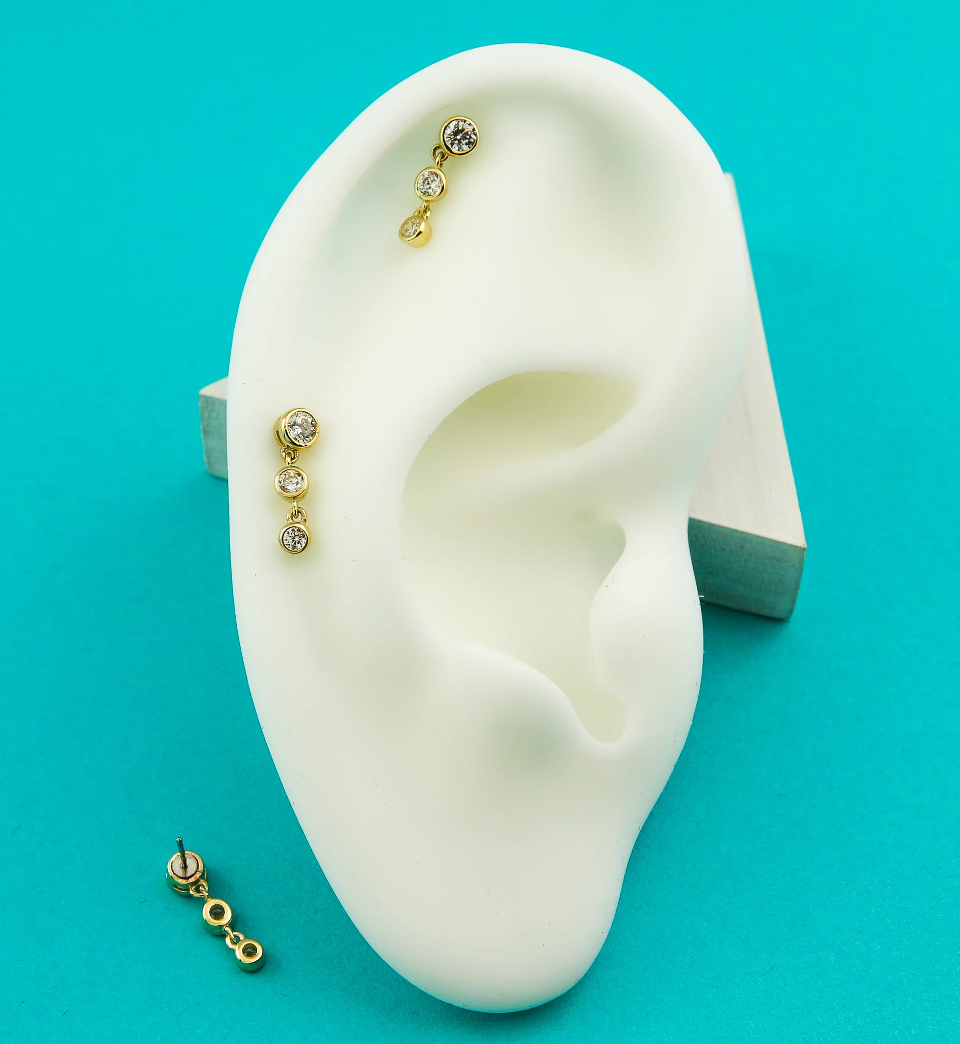 14kt Gold Triple Bezel Clear CZ Dangle Threadless Top - Image 2