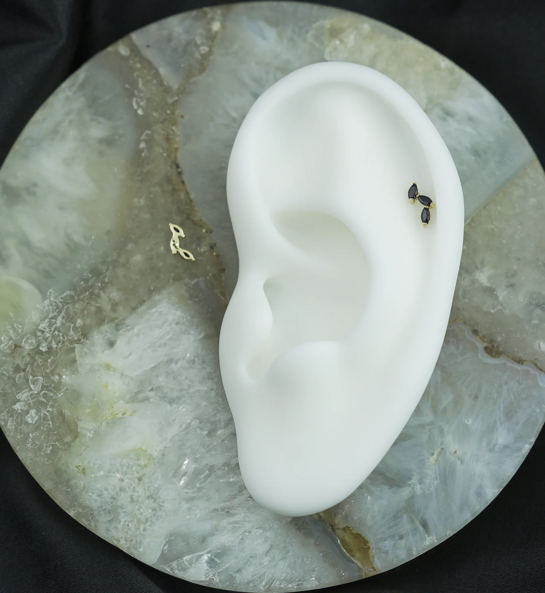 14kt Gold Triple Marquise Vine Black CZ Threadless Top - Image 2
