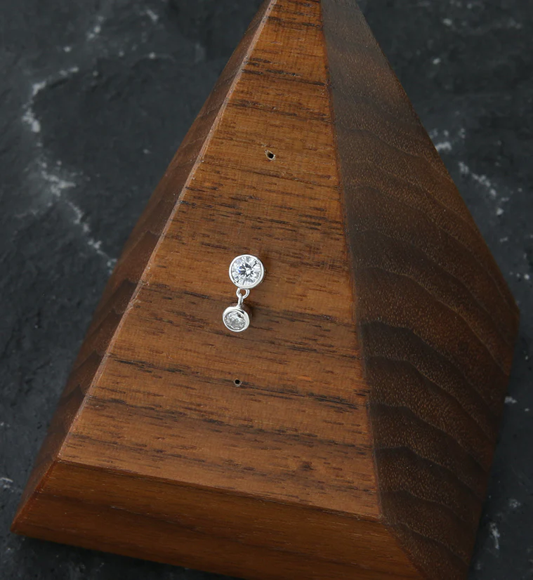 14kt White Gold Bezel Dangle Round CZ Threadless Top - Image 2