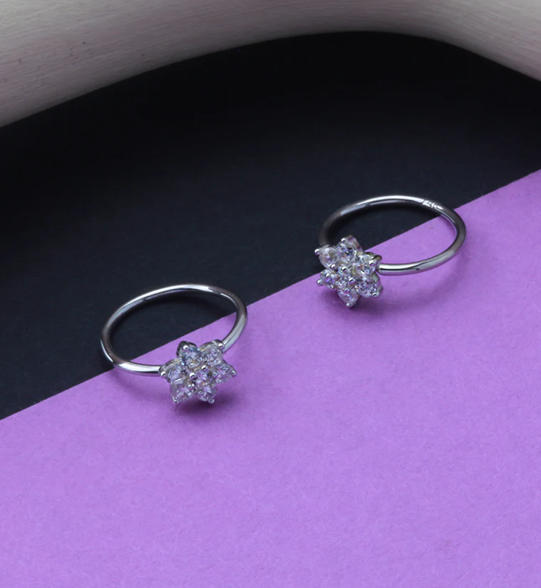 14kt White Gold Clear CZ Gem Flower Hoop Ring - Image 2