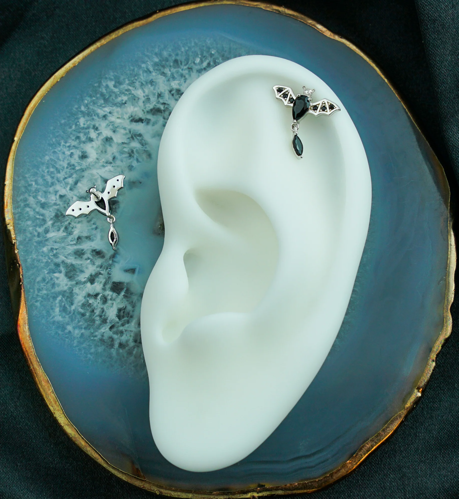 14kt White Gold Flying Bat Black CZ Threadless Top - Image 2