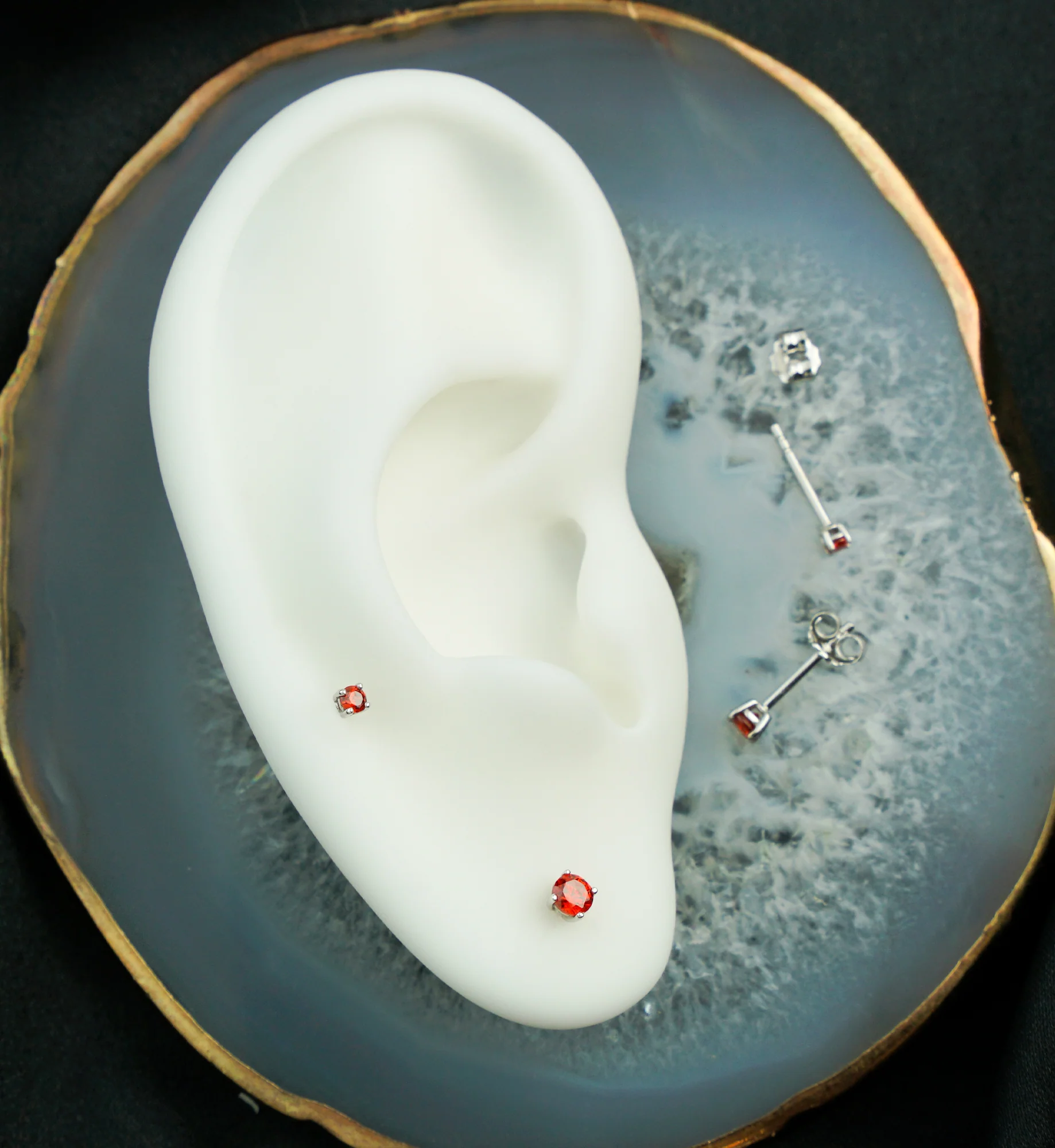 14kt White Gold January Birthstone Garnet CZ Stud Earrings - Image 2