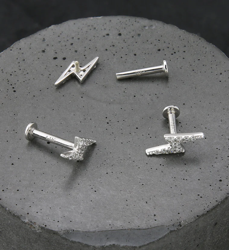 14kt White Gold Lightning Bolt CZ Internally Threaded Labret - Image 2