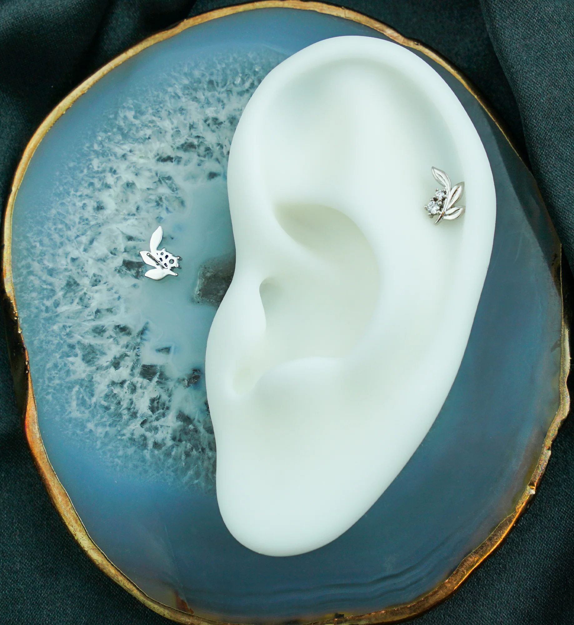 14kt White Gold Olive Leaf Clear CZ Threadless Top - Image 2