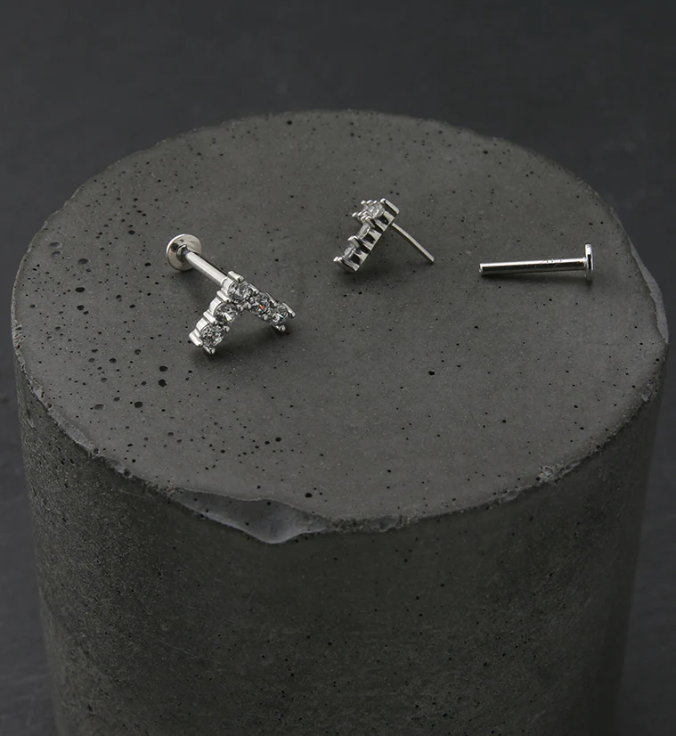 14kt White Gold Point CZ Threadless Labret - Image 2