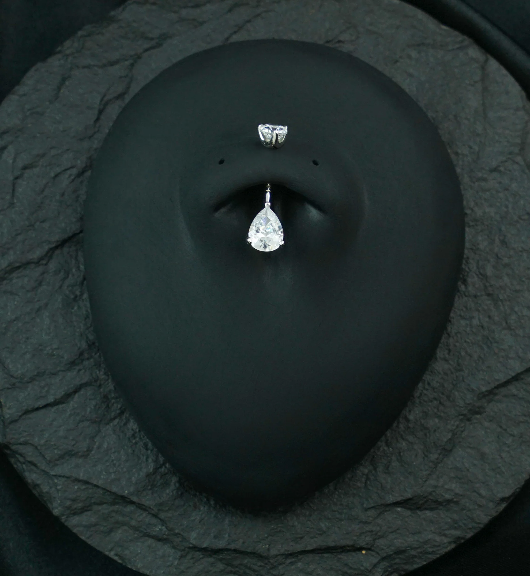 14kt White Gold Prong Teardrop Clear CZ Belly Button Ring - Image 2