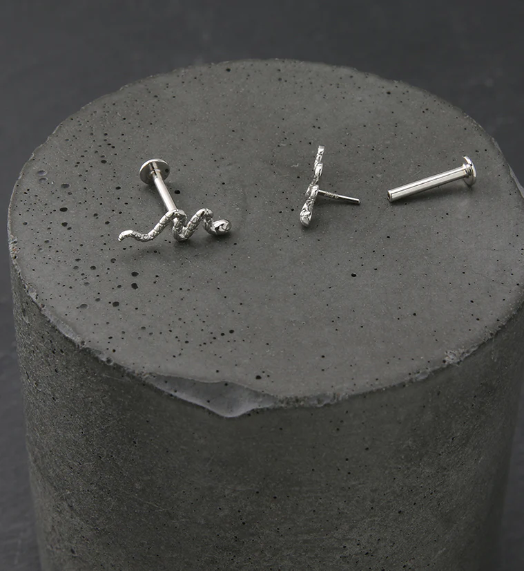 14kt White Gold Snake Threadless Labret - Image 2