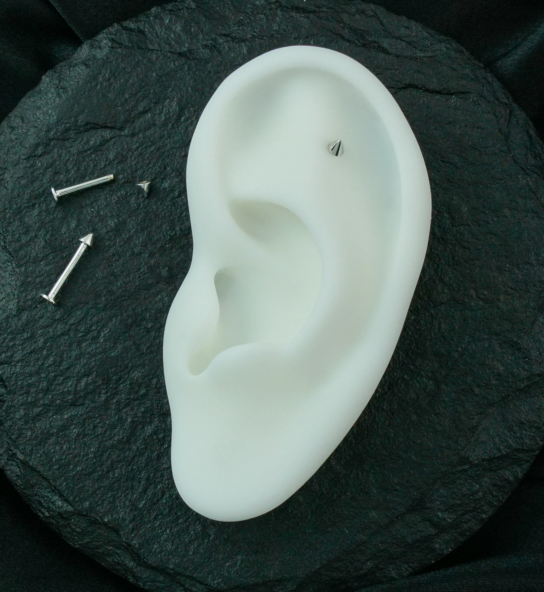 14kt White Gold Spike Flat Back Labret Post - Image 2