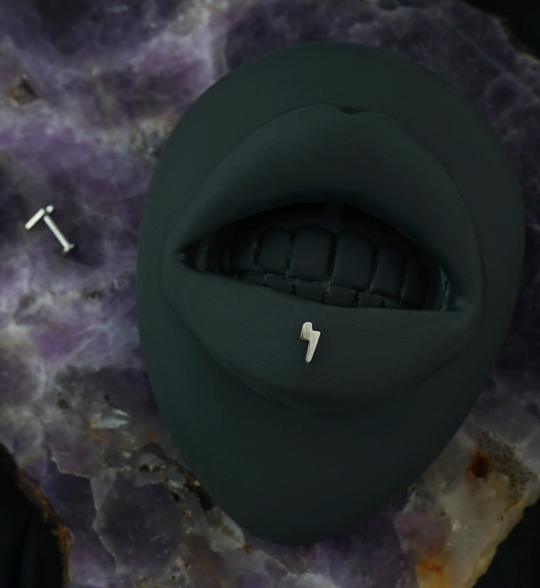 Electric Titanium Labret - Image 3