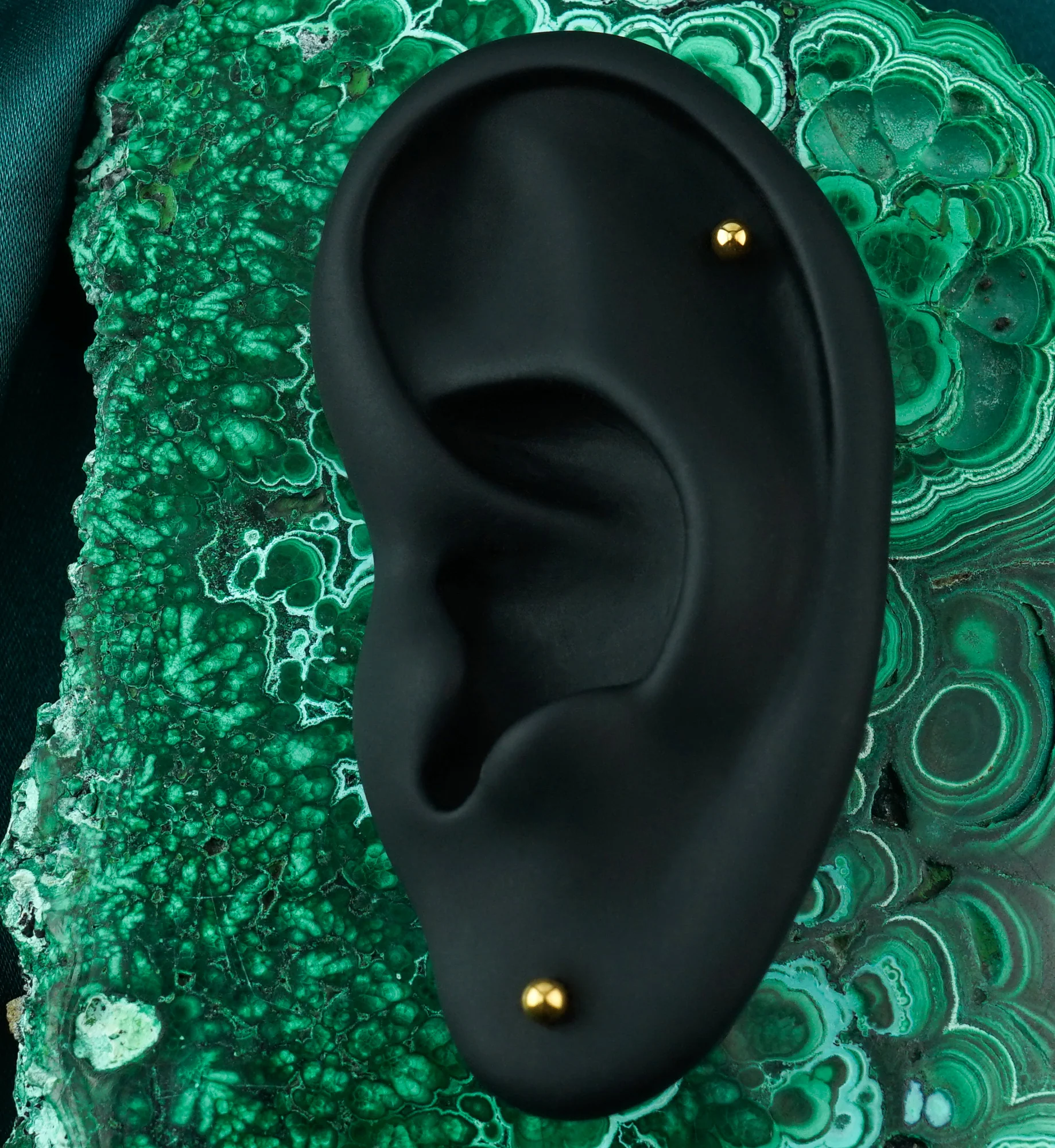 Gold PVD Titanium Labret - External Threading - Image 6