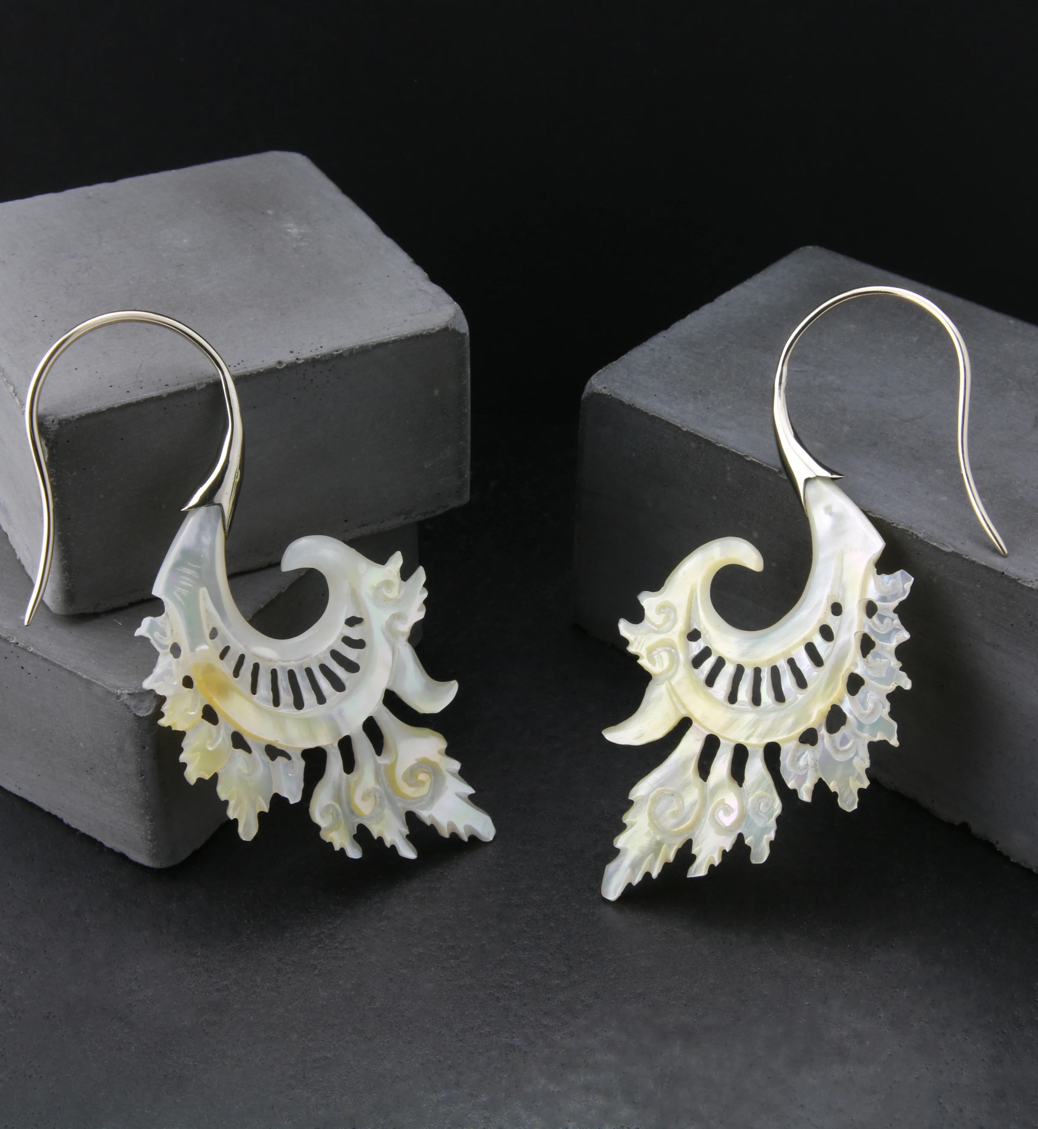 18G Alary White Brass MOP Hangers / Earrings - Image 3