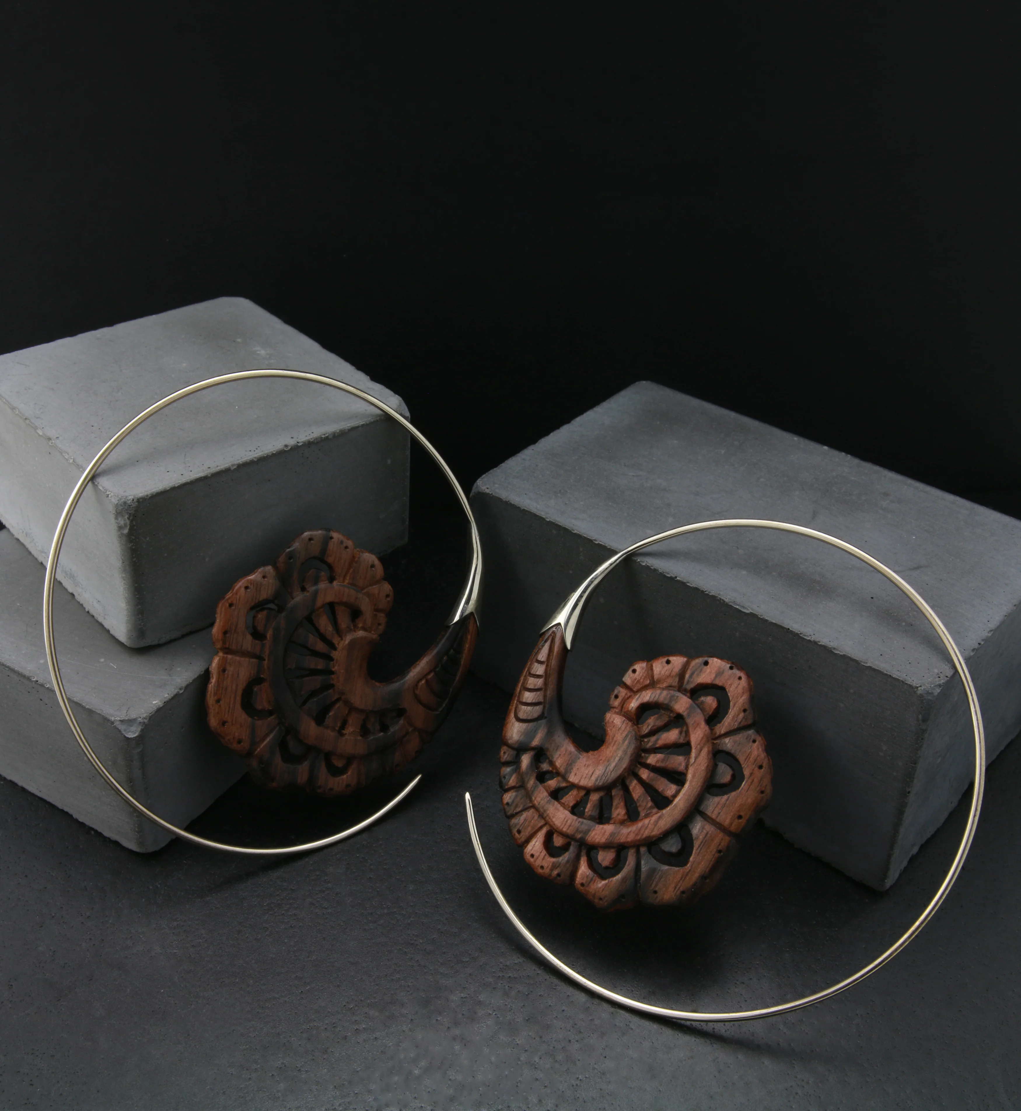 18G Baroque White Brass Areng Wood Hangers / Earrings - Image 4