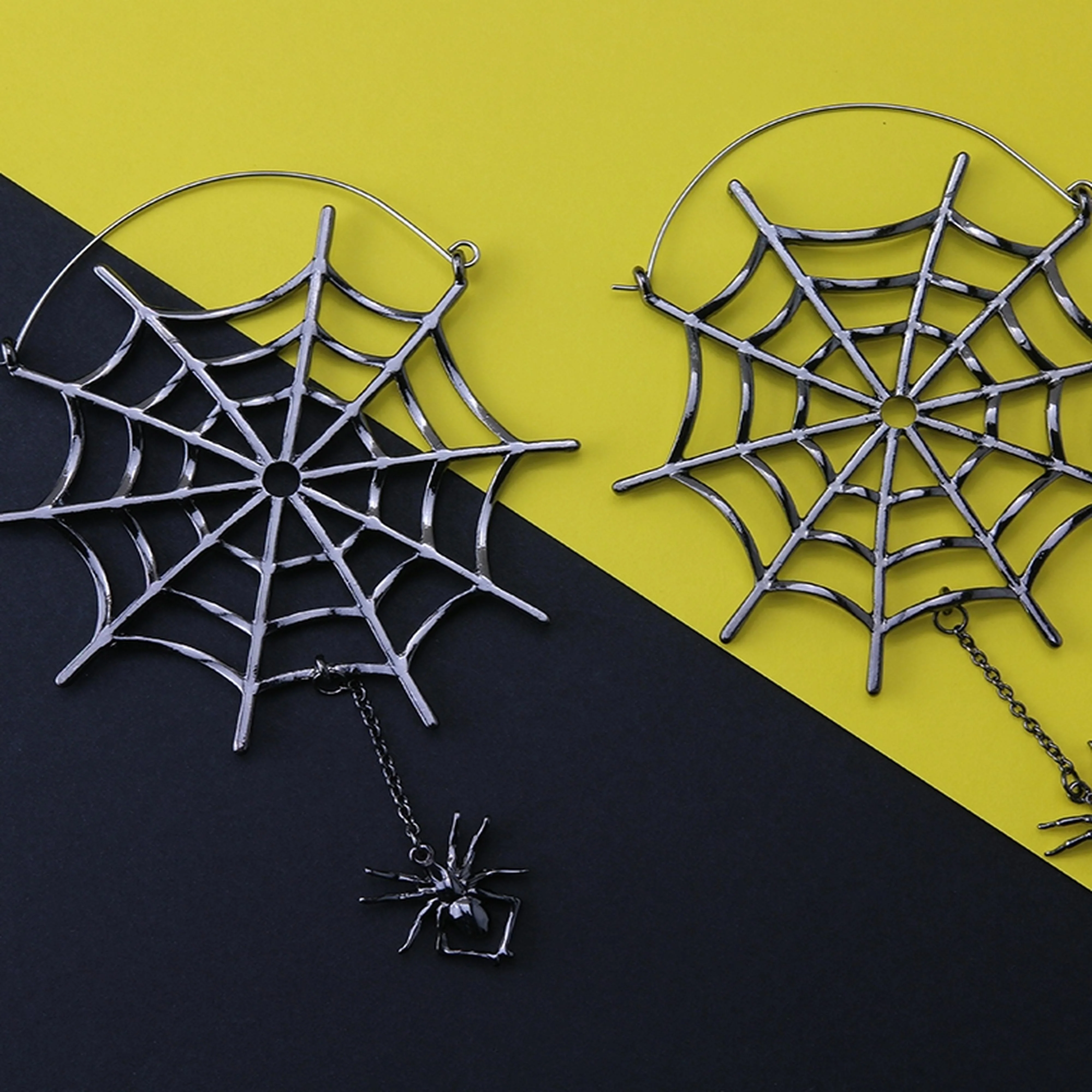 20G Black Spiderweb Dangle Plug Hoops - Image 2
