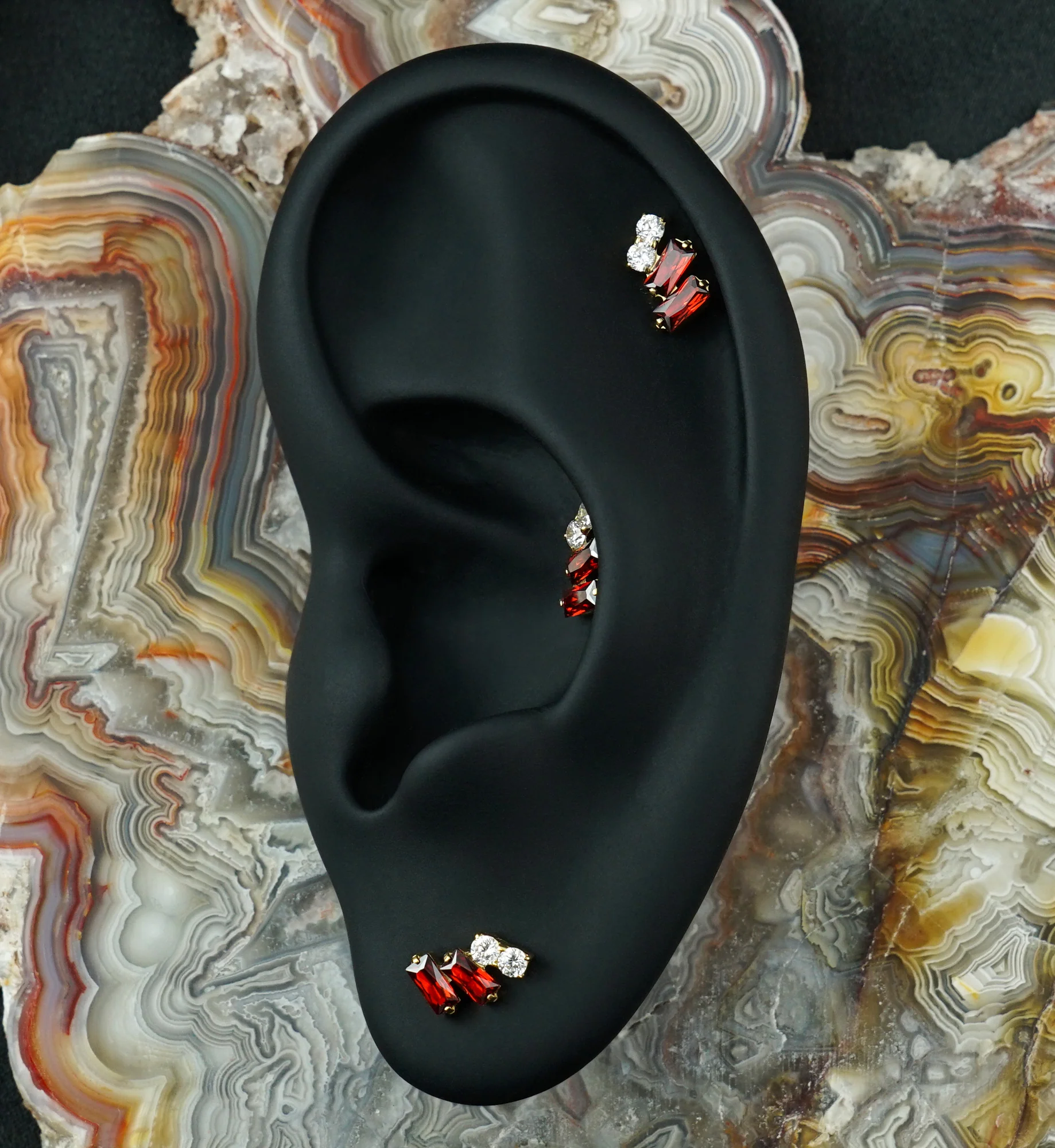 24kt Gold PVD Afterglow Garnet CZ Titanium Threadless Top - Image 2