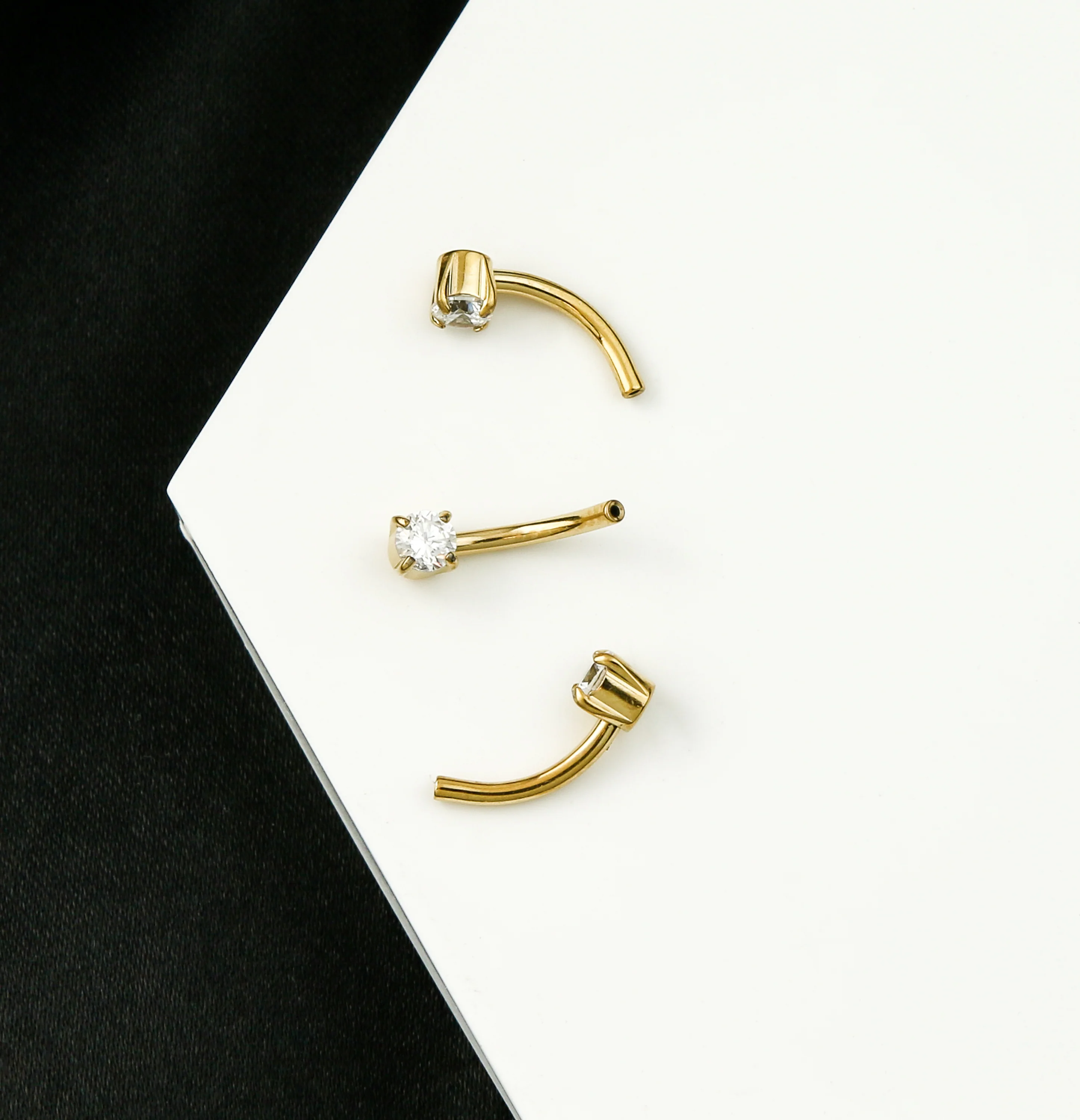 24kt Gold PVD Clear CZ Titanium Threadless Curved Barbell - Image 2