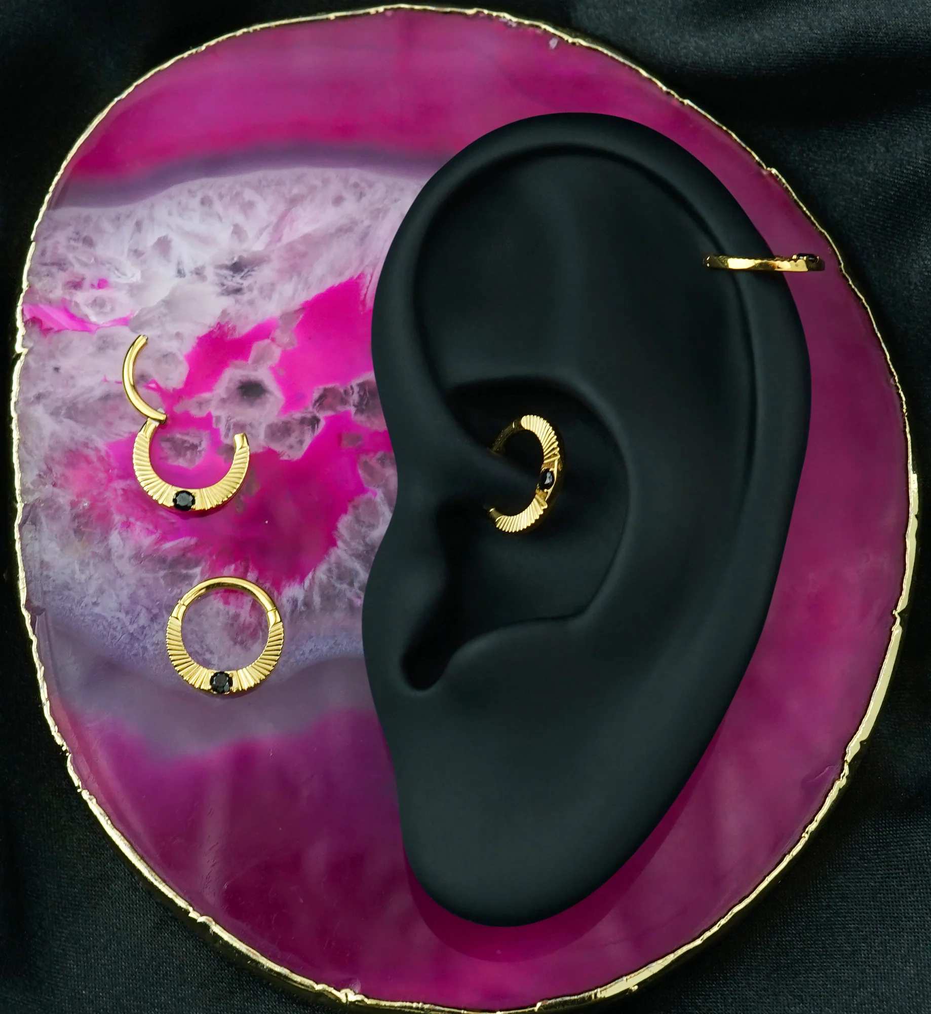 24kt Gold PVD Corrugated Hoop Black CZ Titanium Hinged Segment Ring - Image 3