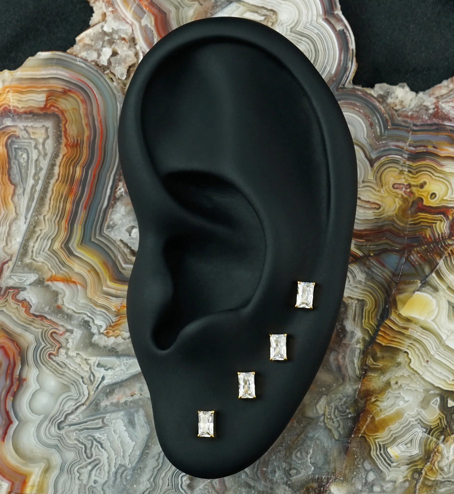 24kt Gold PVD Mini Rectangle Clear CZ Titanium Threadless Top - Image 2