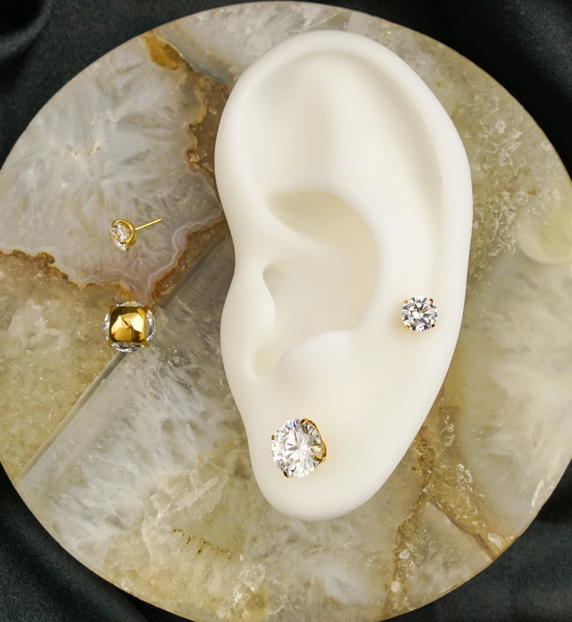 24kt Gold PVD Prong Clear CZ Flat Base Threadless Titanium Top - Image 2