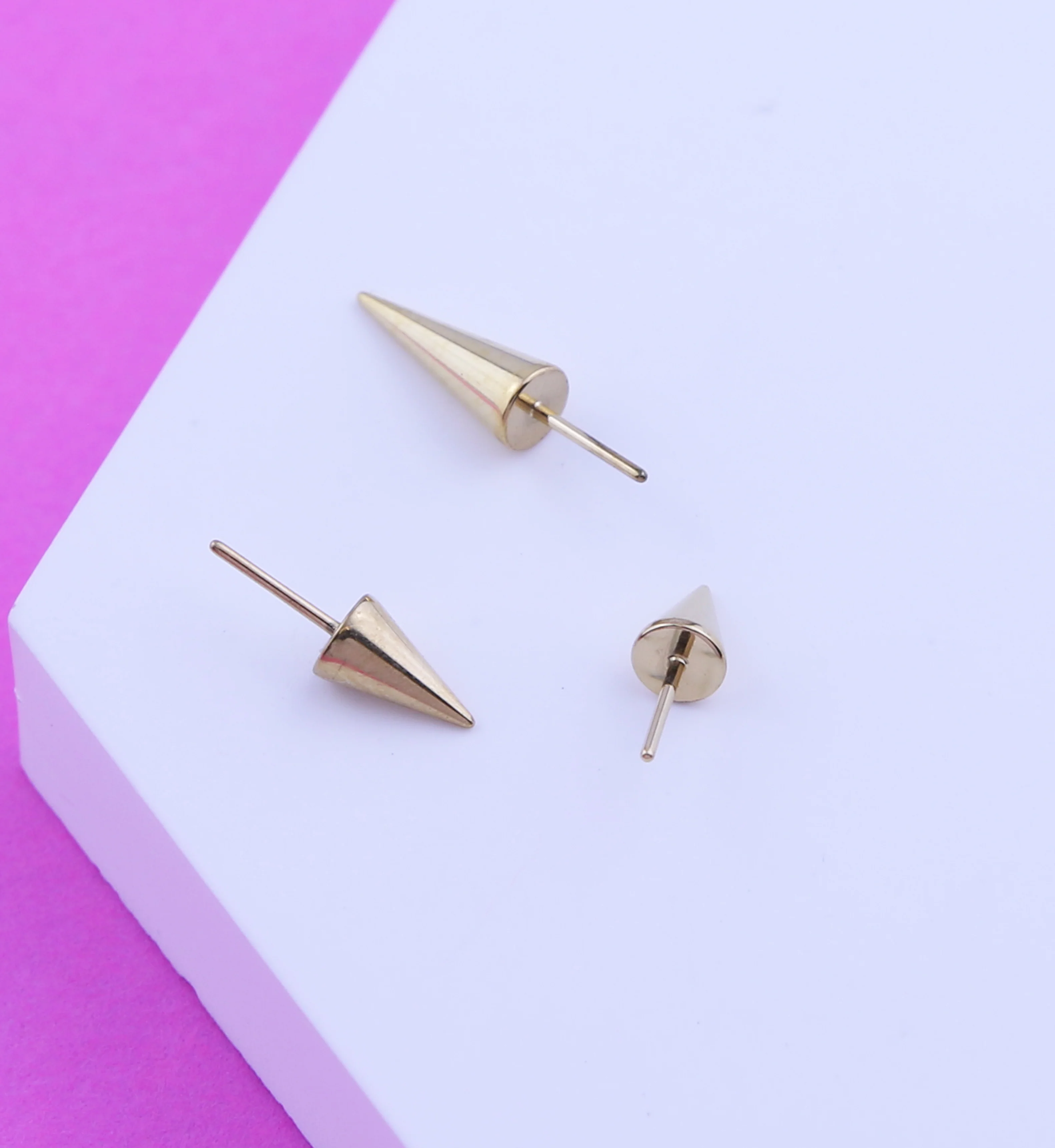 24kt Gold PVD Spike Threadless Titanium Top - Image 2