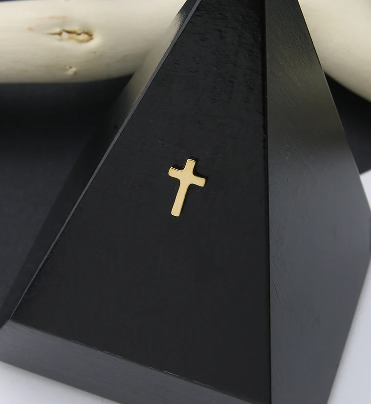 24kt Gold PVD Titanium Cross Threadless Top - Image 2