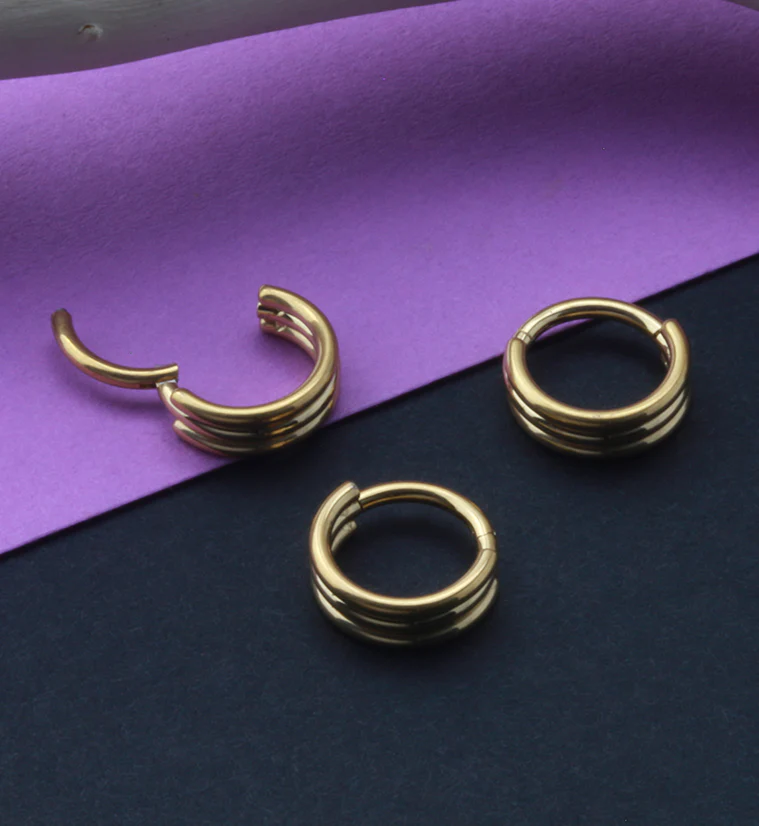 24kt Gold PVD Titanium Triple Bar Hinged Segment Ring - Image 3