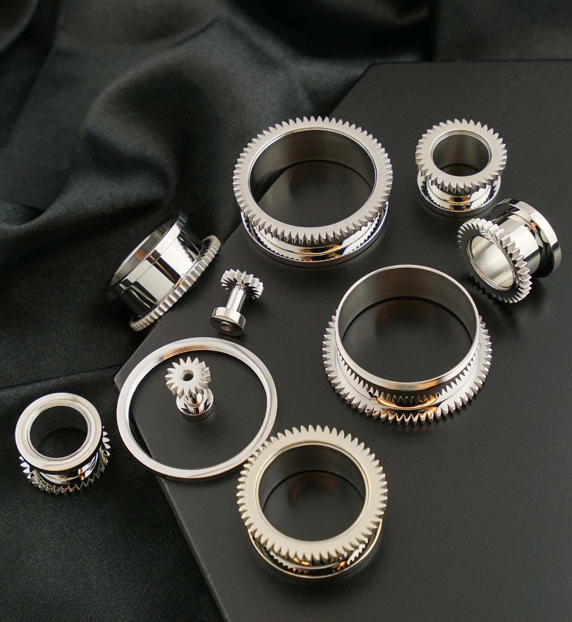 Saw Stainless Steel Ear Tunnels - Image 2
