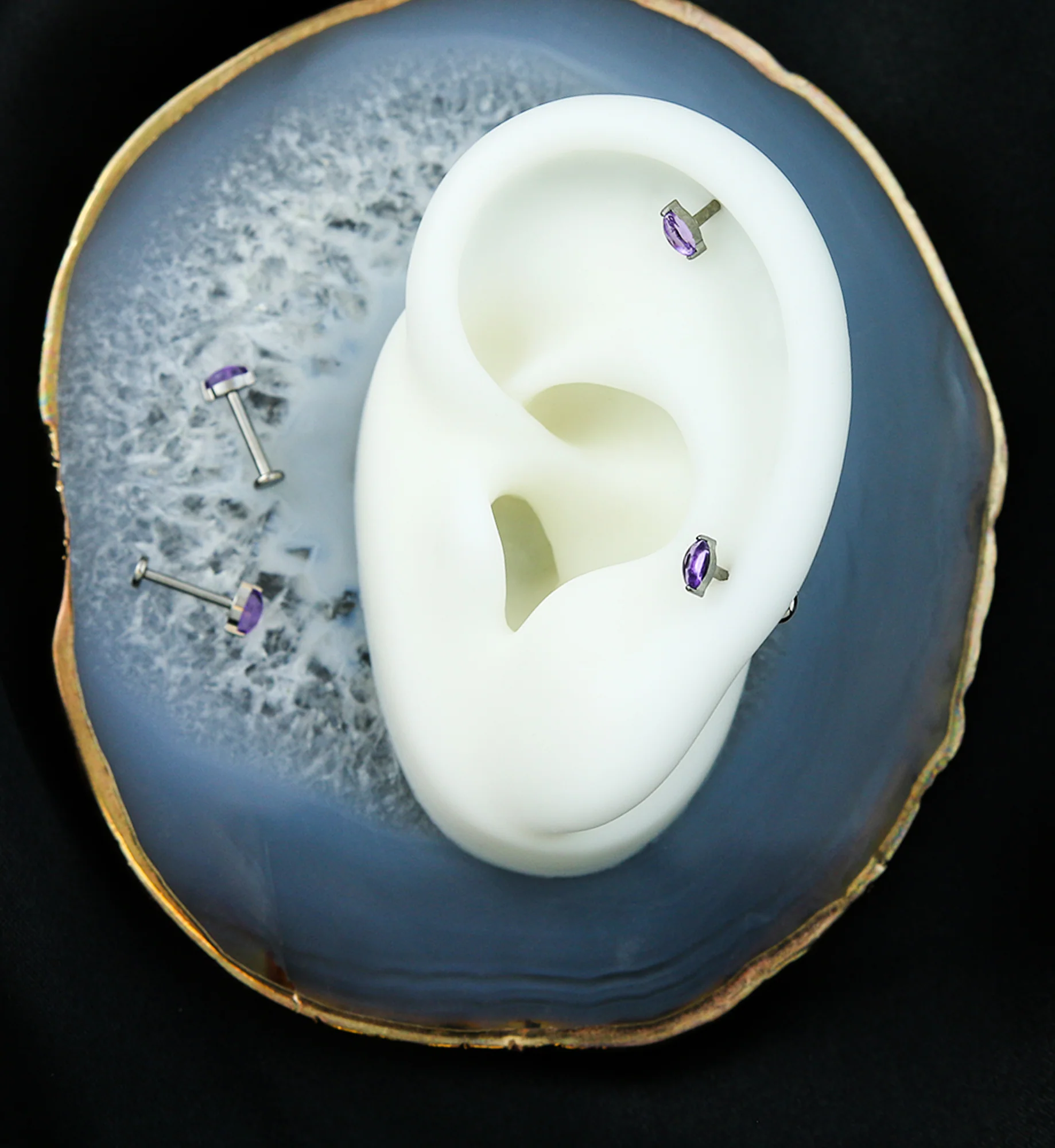Amethyst Marquise Titanium Threadless Labret - Image 2