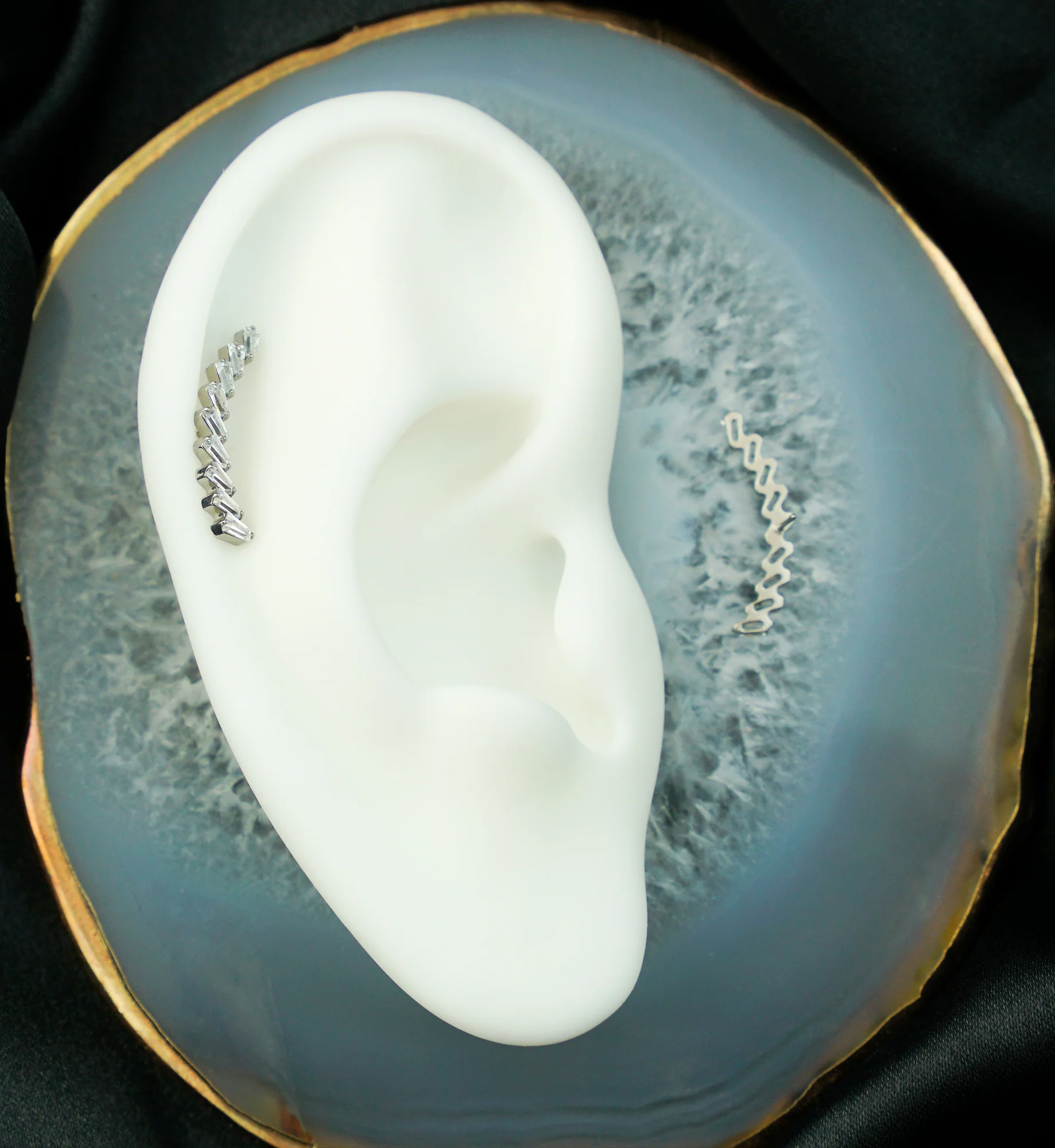 Arched Baguette Clear CZ Titanium Threadless Top - Image 2