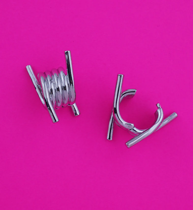 Barbed Wire Hinged Ear Hangers - Image 2