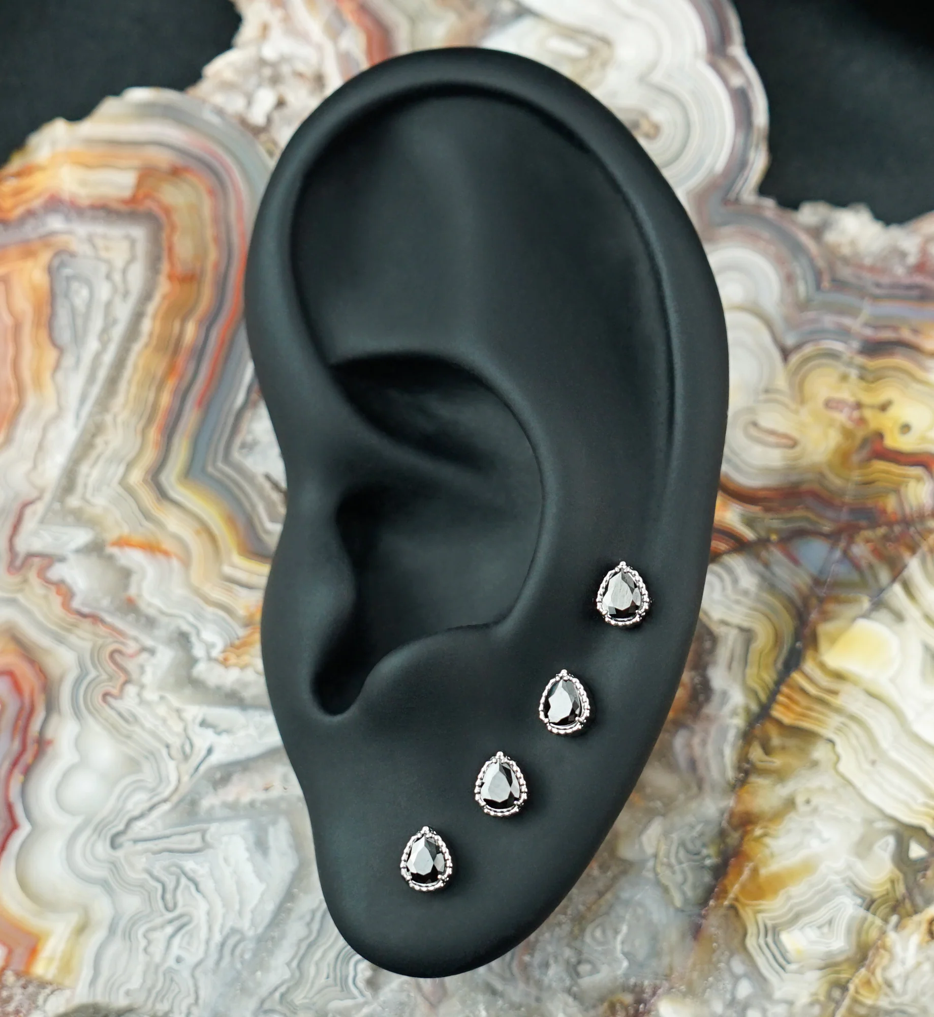 Beaded Bezel Black CZ Teardrop Titanium Threadless Top - Image 2