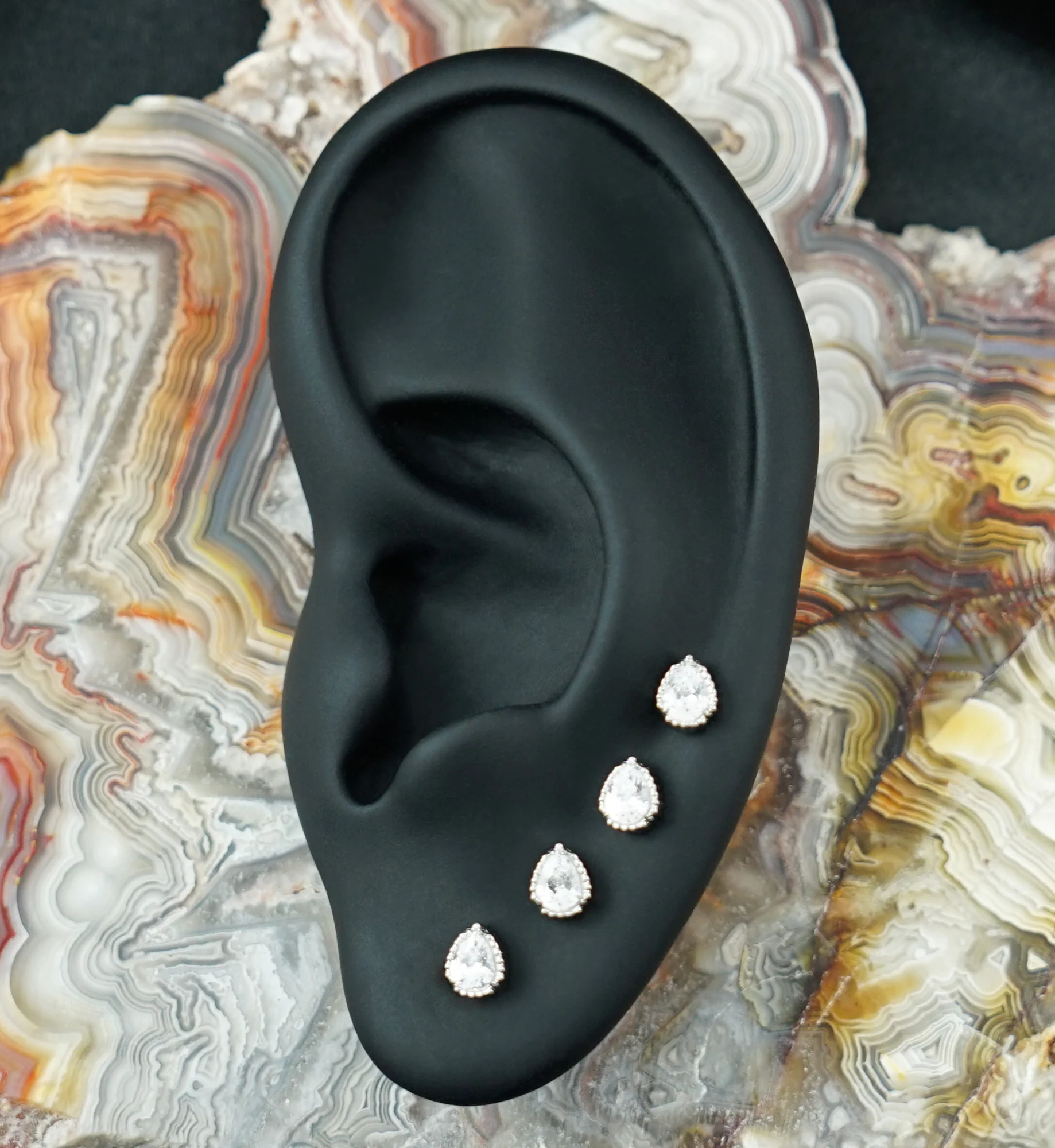 Beaded Bezel Clear CZ Teardrop Titanium Threadless Top - Image 2
