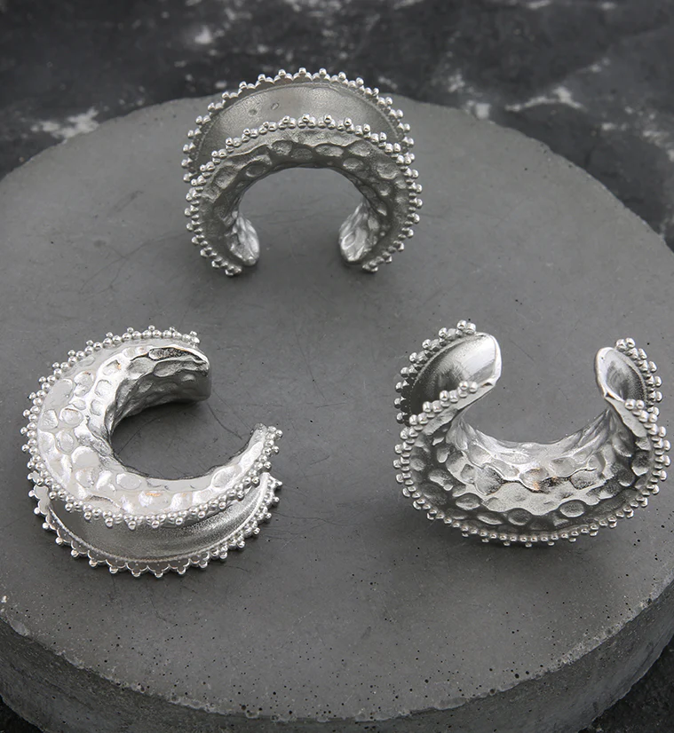 Beaded Hammered Stainless Steel Saddles - Image 2