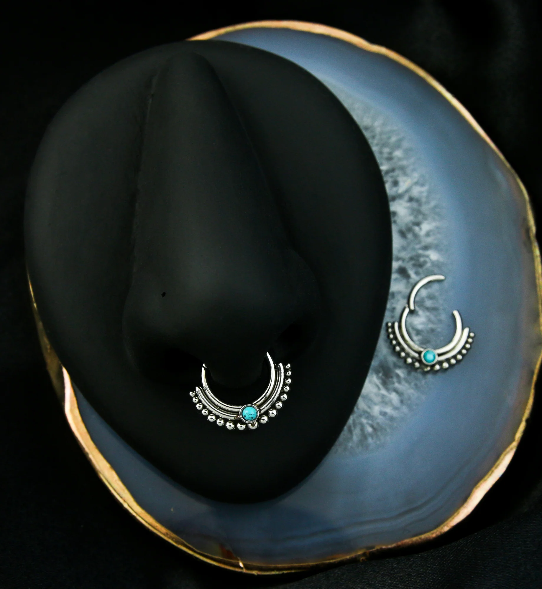 Beaded Row Howlite Turquoise Stainless Steel Hinged Segment Ring - Image 2