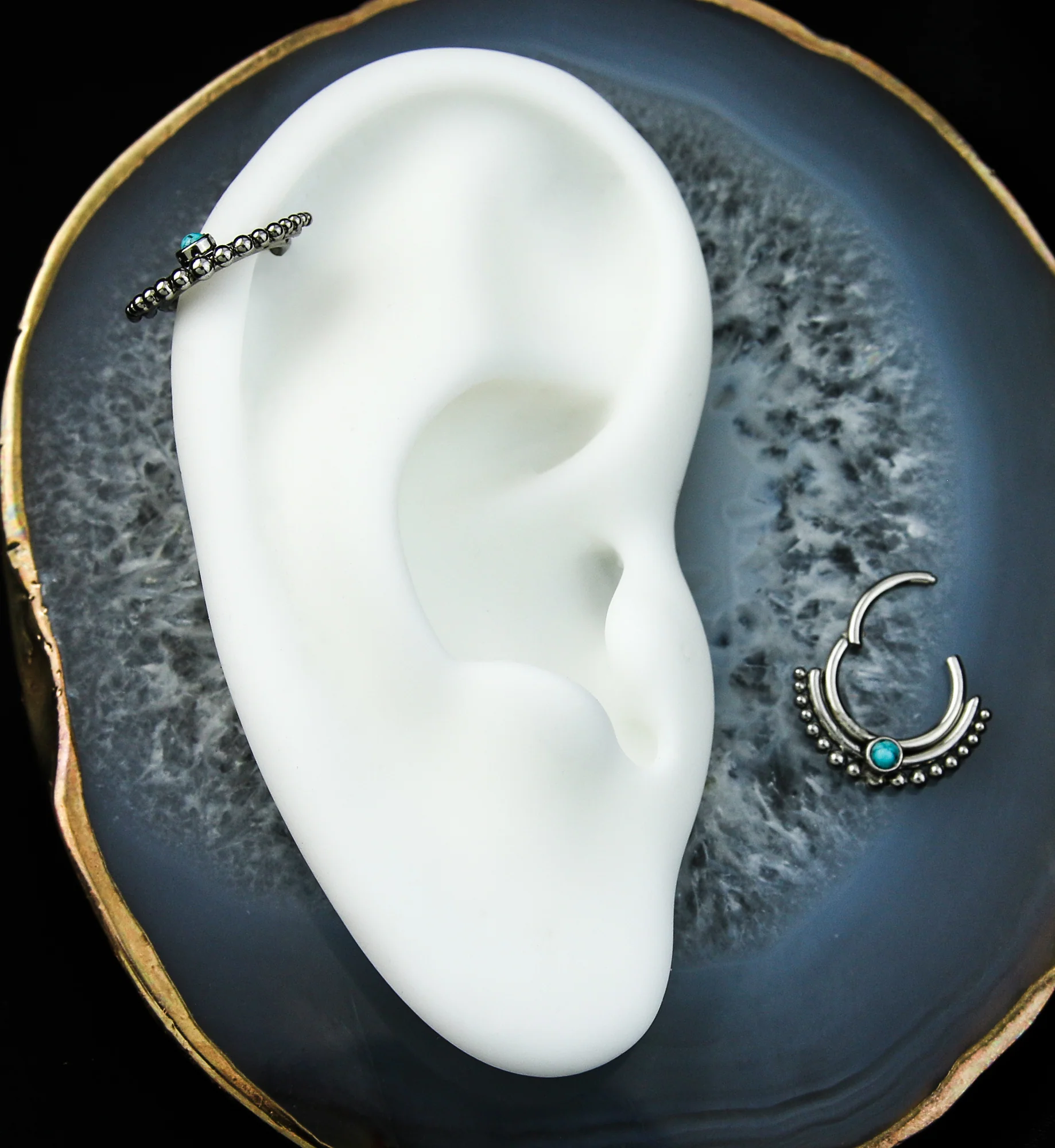 Beaded Row Howlite Turquoise Stainless Steel Hinged Segment Ring - Image 3