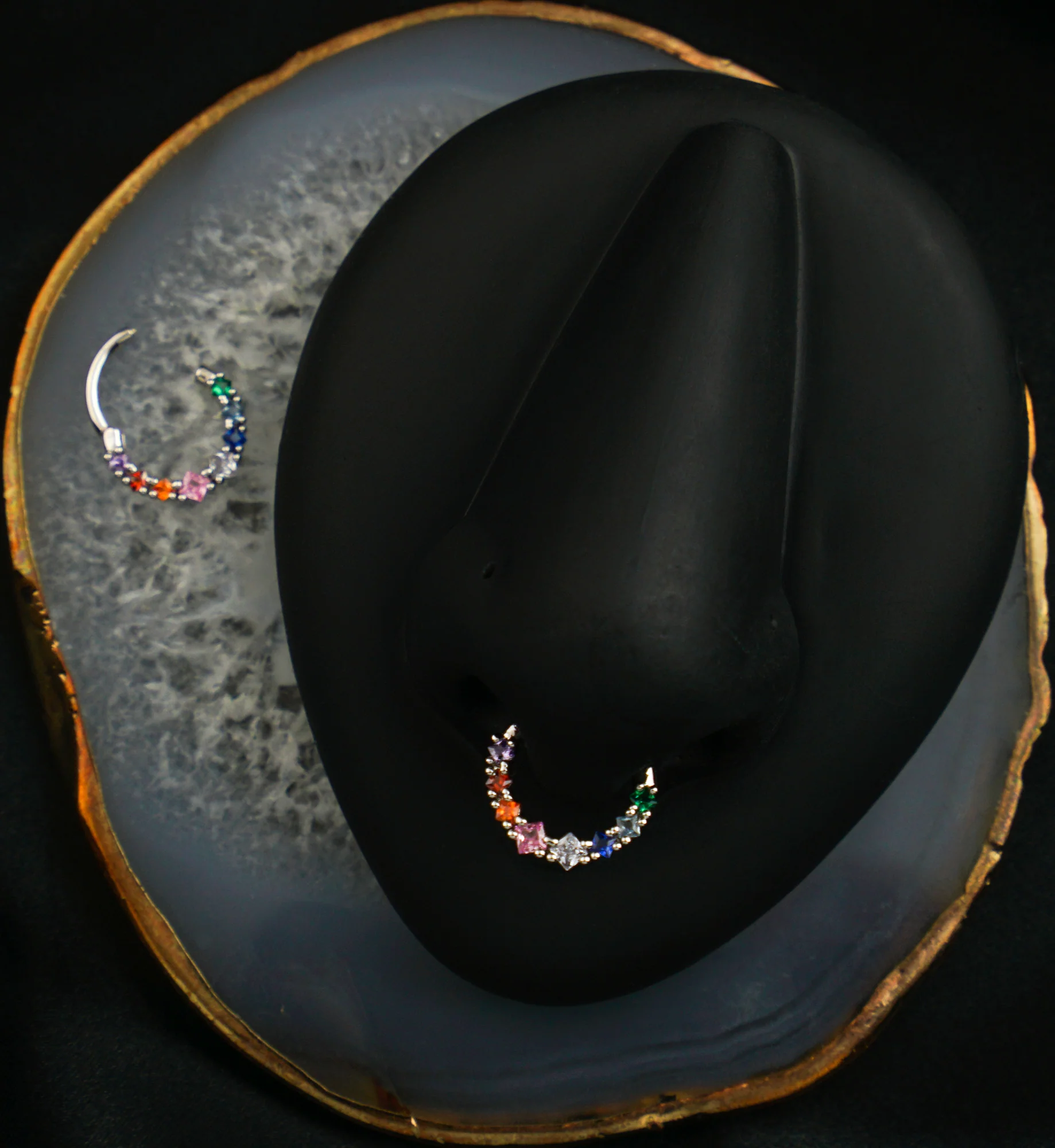 Birthstone Gems Straight Hinged Segment Ring - Image 3