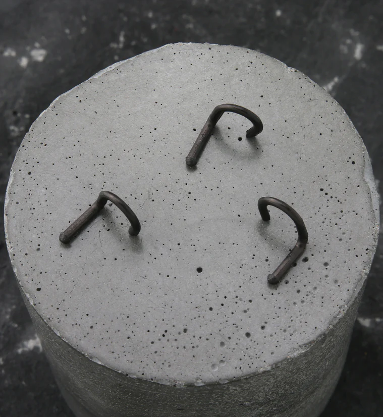 Black Dome Nose Screw Retainer - Image 2